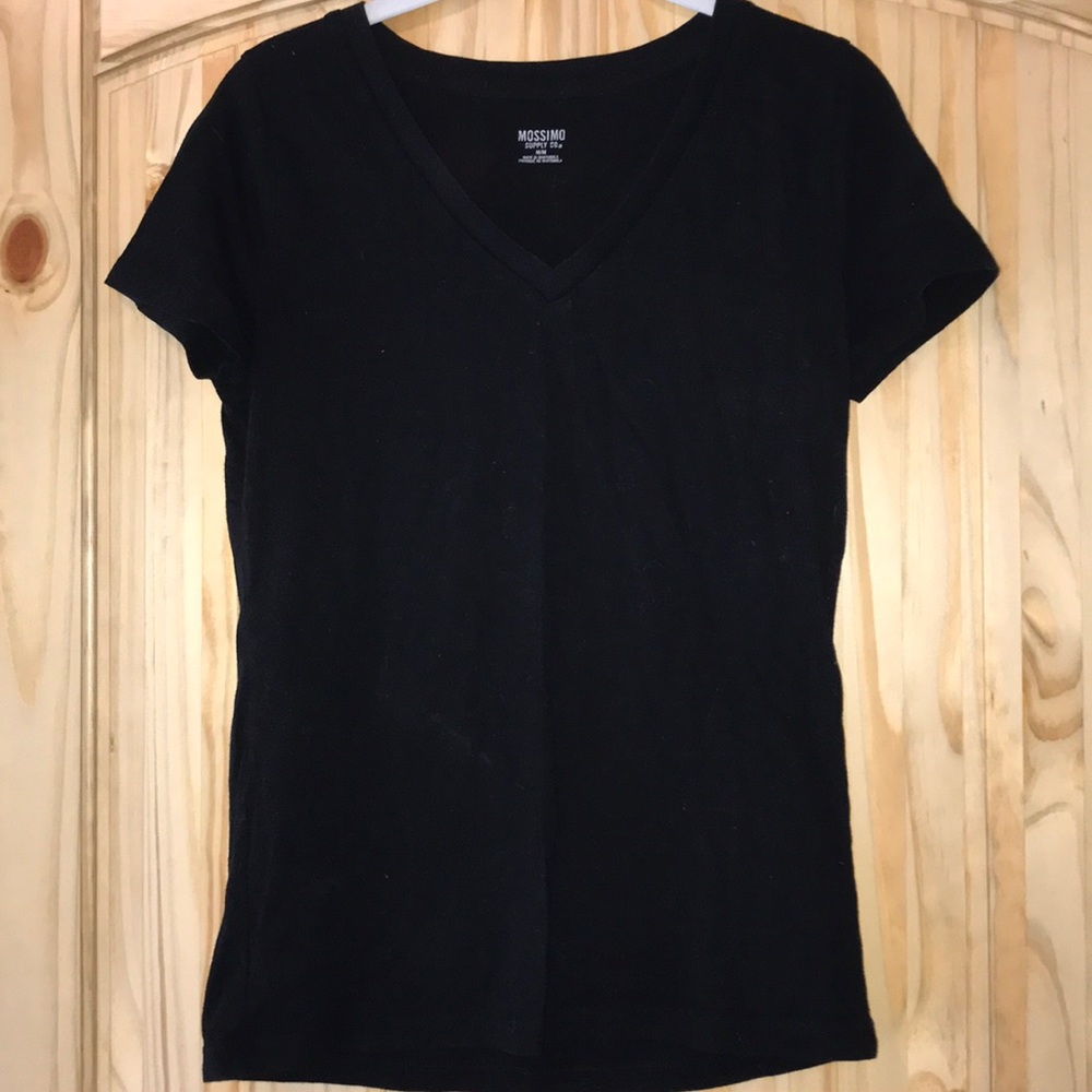 Mossimo black v neck